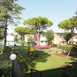Apartment Great Flat In A With Pool Bibione