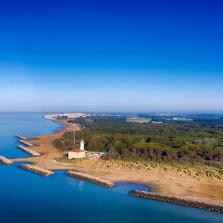 アパート Great Flat In A With Pool ビビオーネ